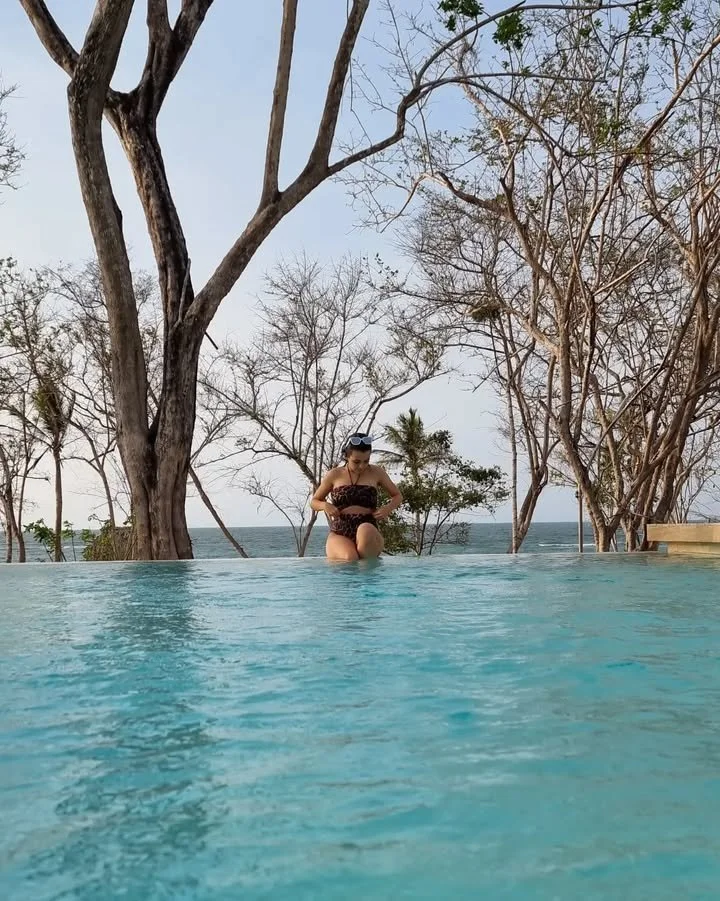 Clara castanho gostosa 😋 image 24