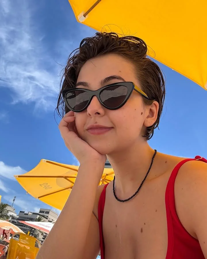 Clara castanho gostosa 😋 image 50