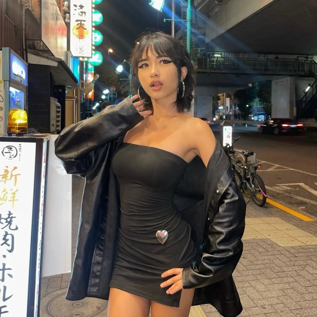 Asian Instagram slut image 2