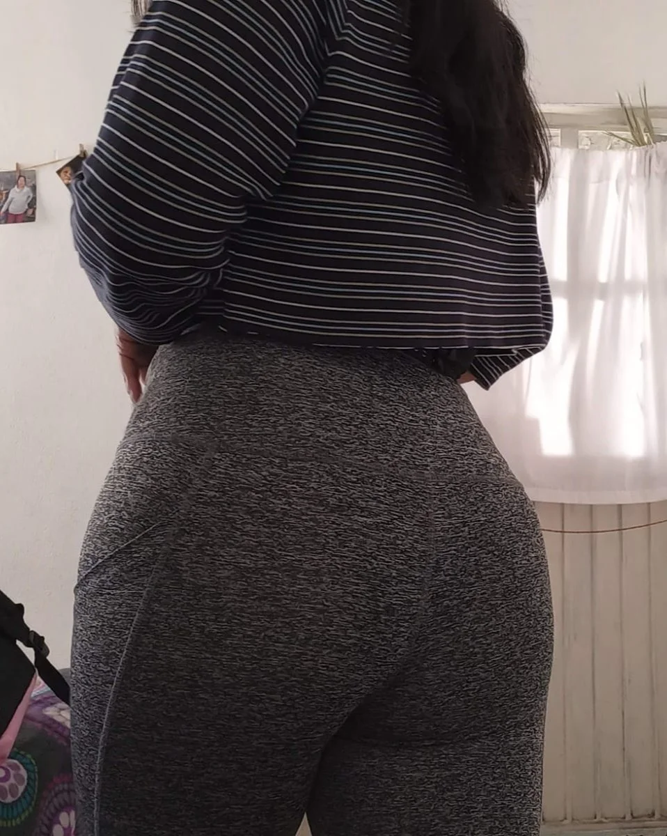 Tetona rica image 4