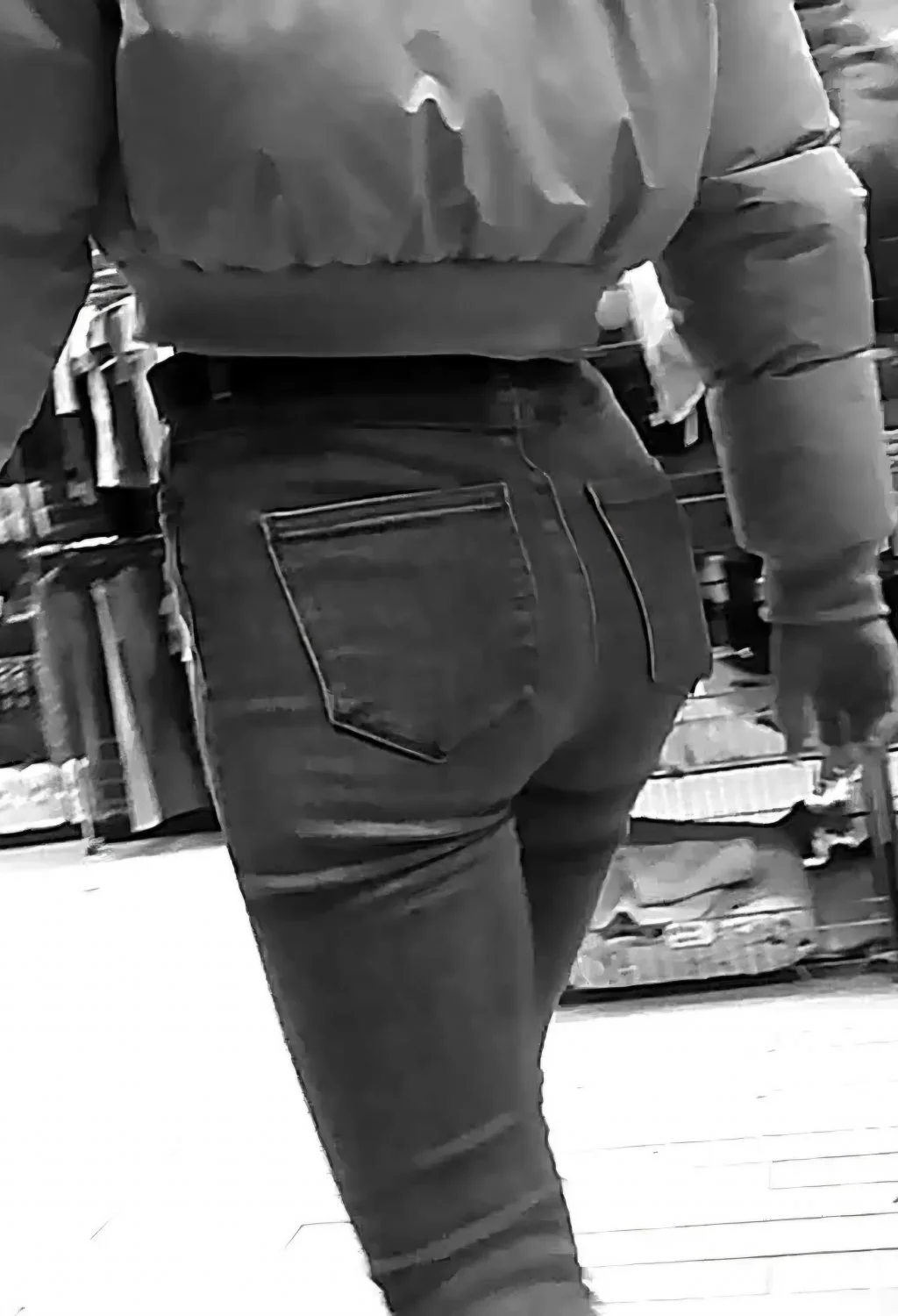 Young, skinny woman in the shop 🦴👅 image 5