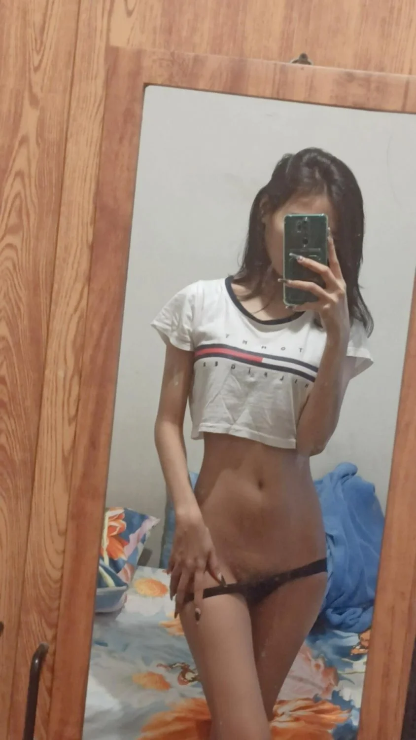 Cute slut Alexa image 43