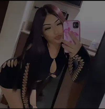 Novinha morena safada vazada no boquete amador com o namorado! corno vazou namorada casada cover image