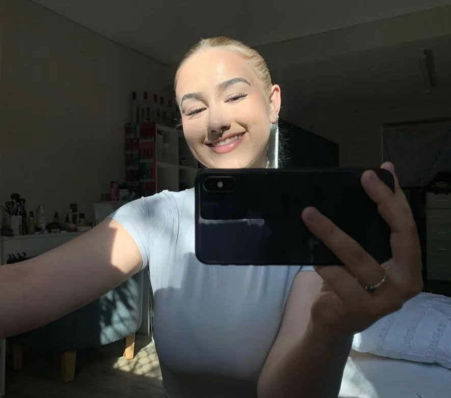 Hot,but unfortunately after I exposed my purpose, she changed her account and could not be found image 2