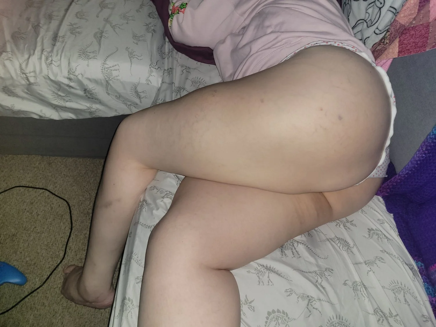 TheseHoesVets image 2