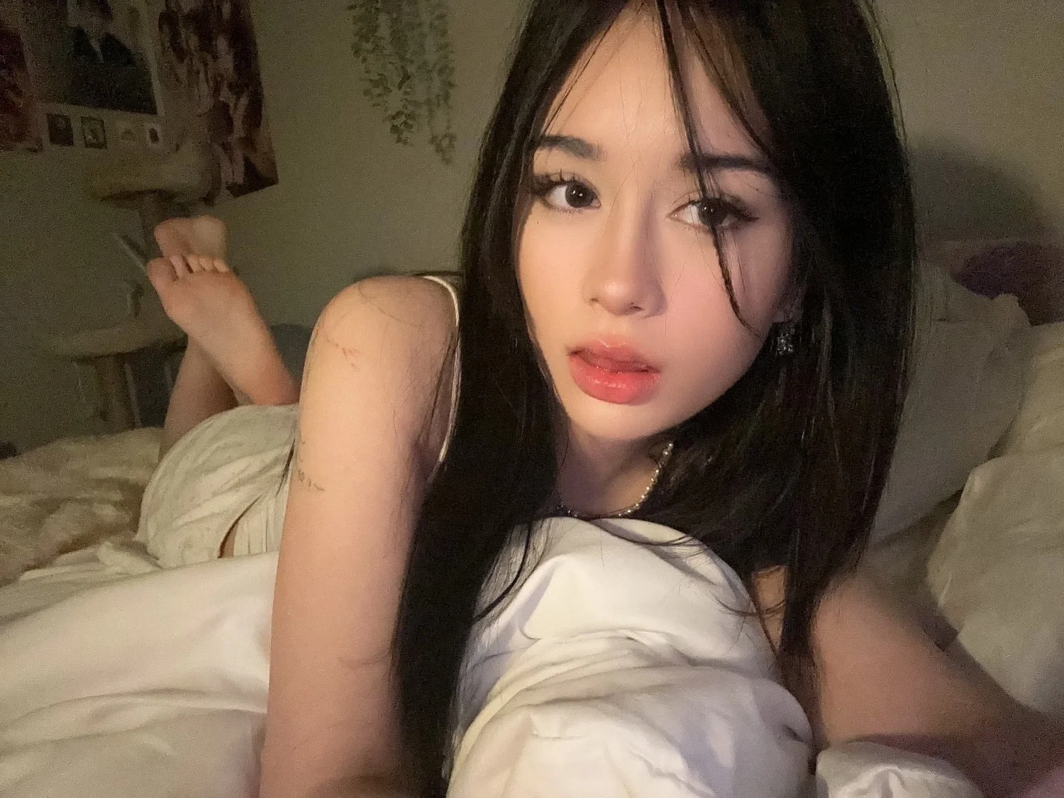 Petite 19yr shows off feet image 11