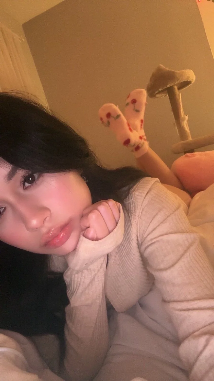 Petite 19yr shows off feet image 6