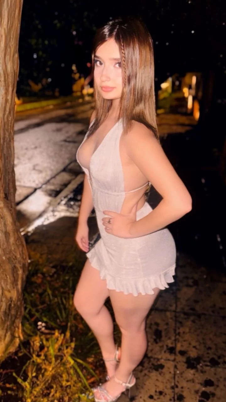 Aporte anónimo sexy chica image 2
