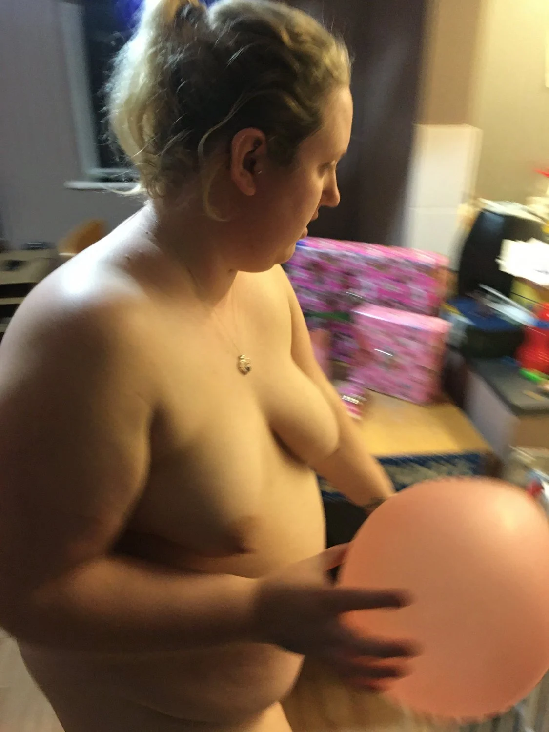 Another Amateur Blonde UK BBW Wife.....Per Request main image
