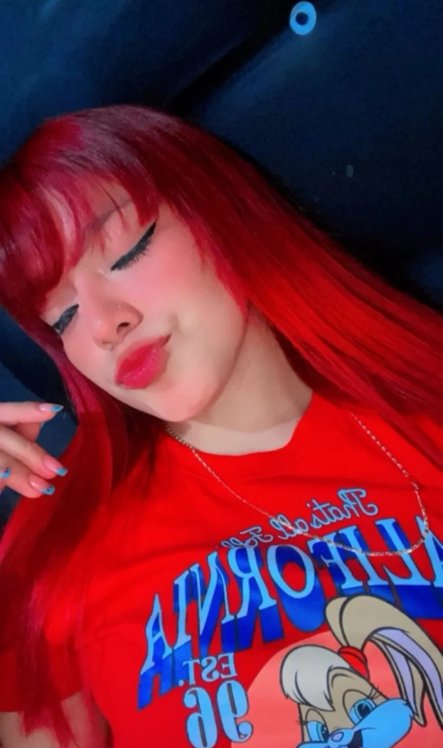 Putita peliroja de ojos rasgados buen cuerpo y sexy image 25