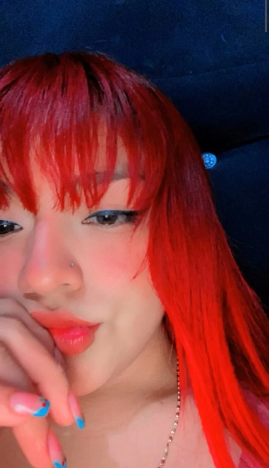 Putita peliroja de ojos rasgados buen cuerpo y sexy image 6