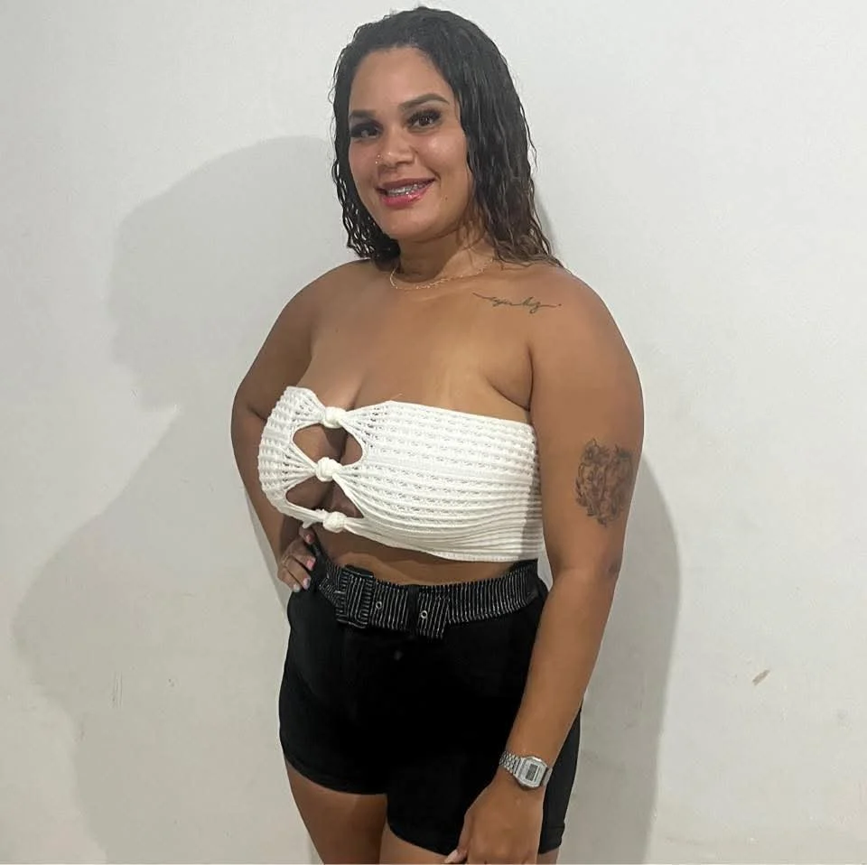 Tia gostosa de um seguidor image 1