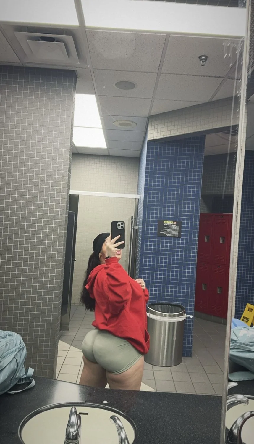 Lex with a phatty image 2