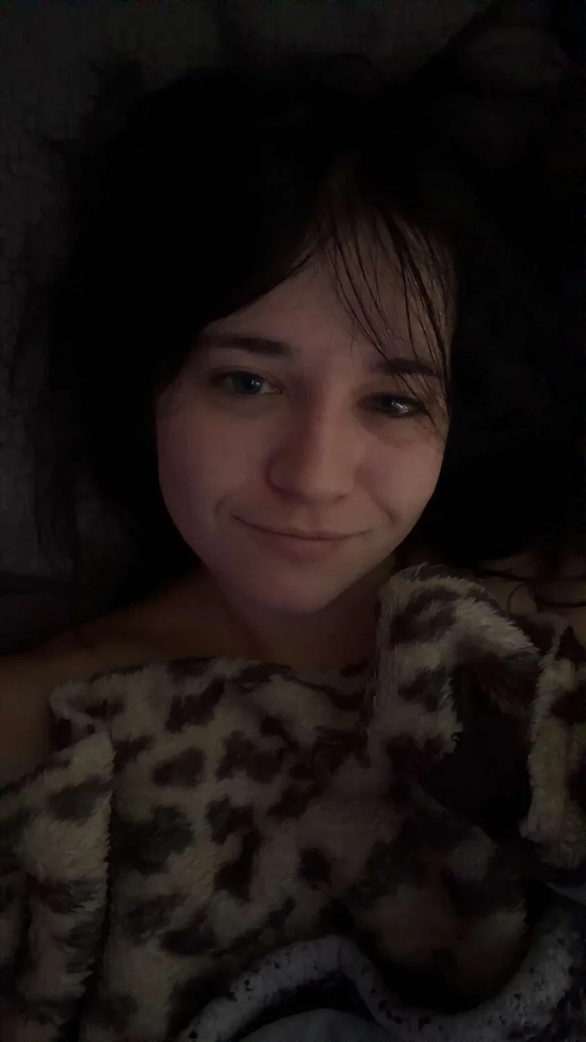Cheating slut let BF's friend hit image 1