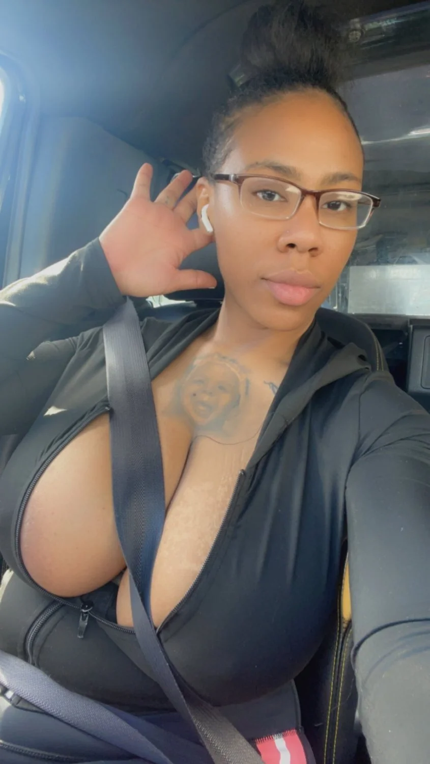 Missvenusgold - YourGF image 13