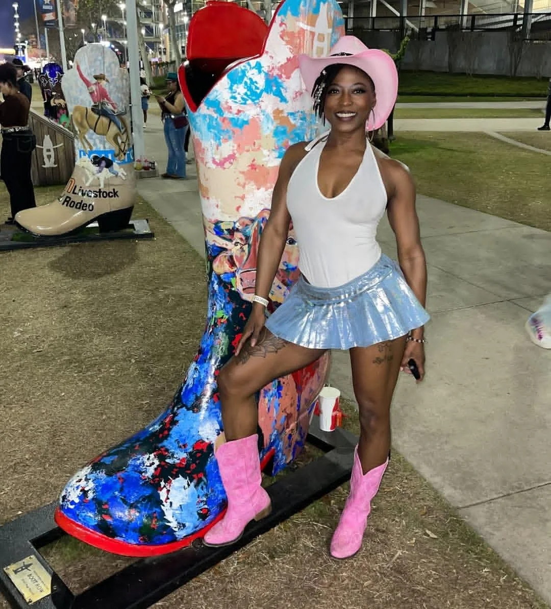 Badd bitch image 13
