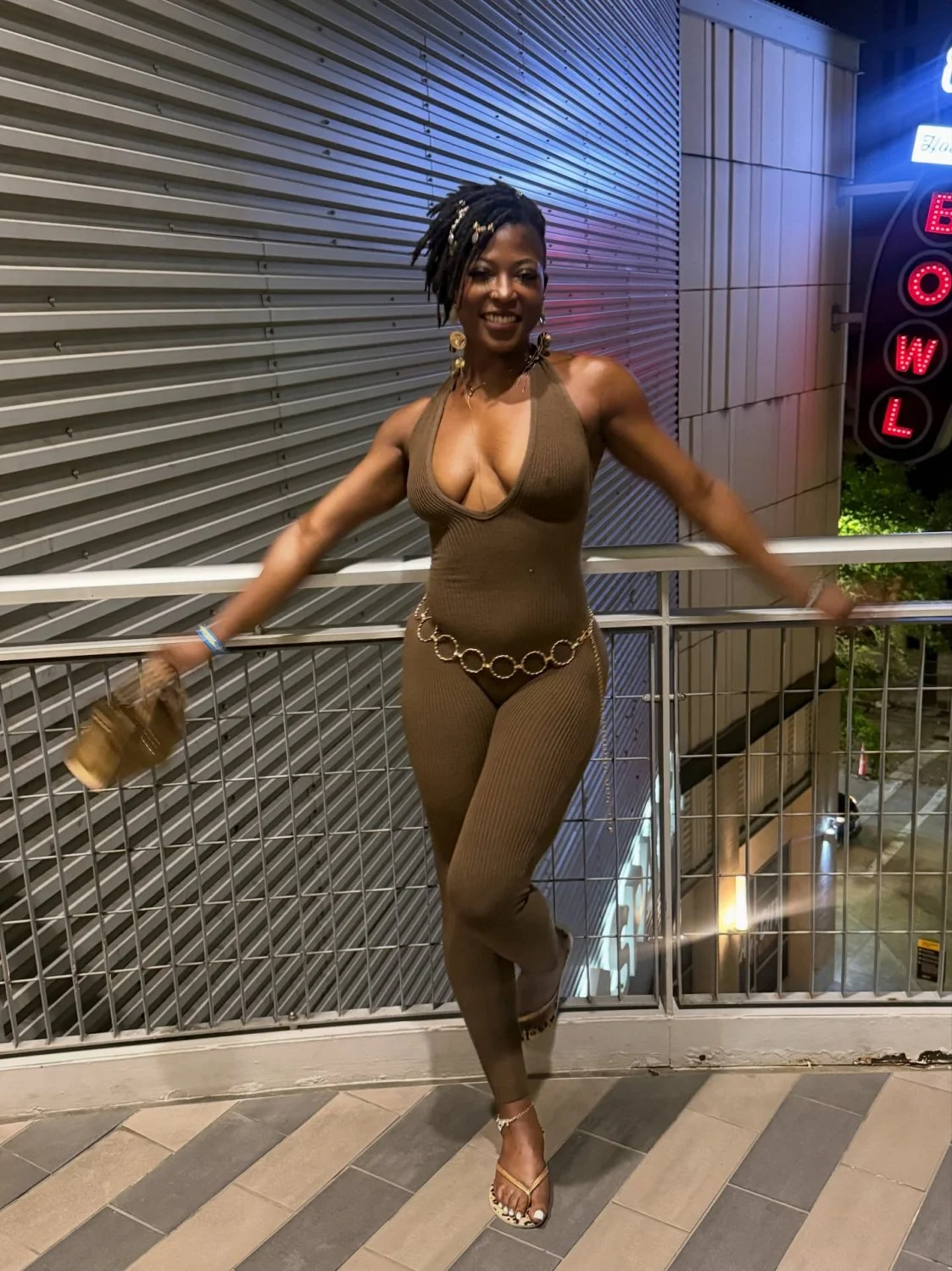 Badd bitch image 2