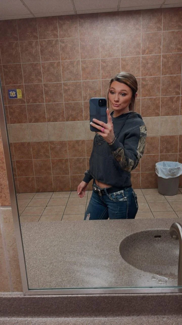 Hot Wife's and Girlfriend's and Exs image 4