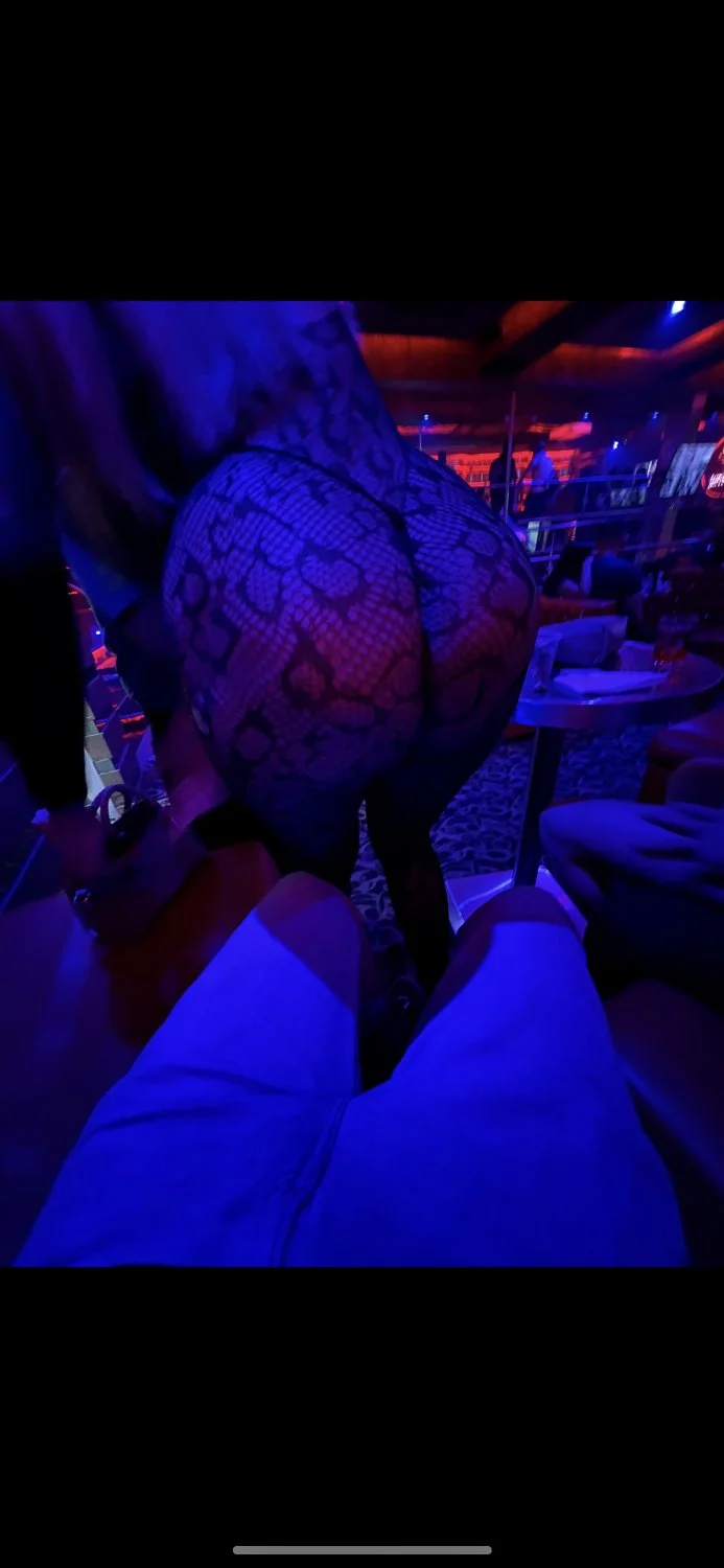 Tijuana Hong Kong Stripper Fat Ass main image