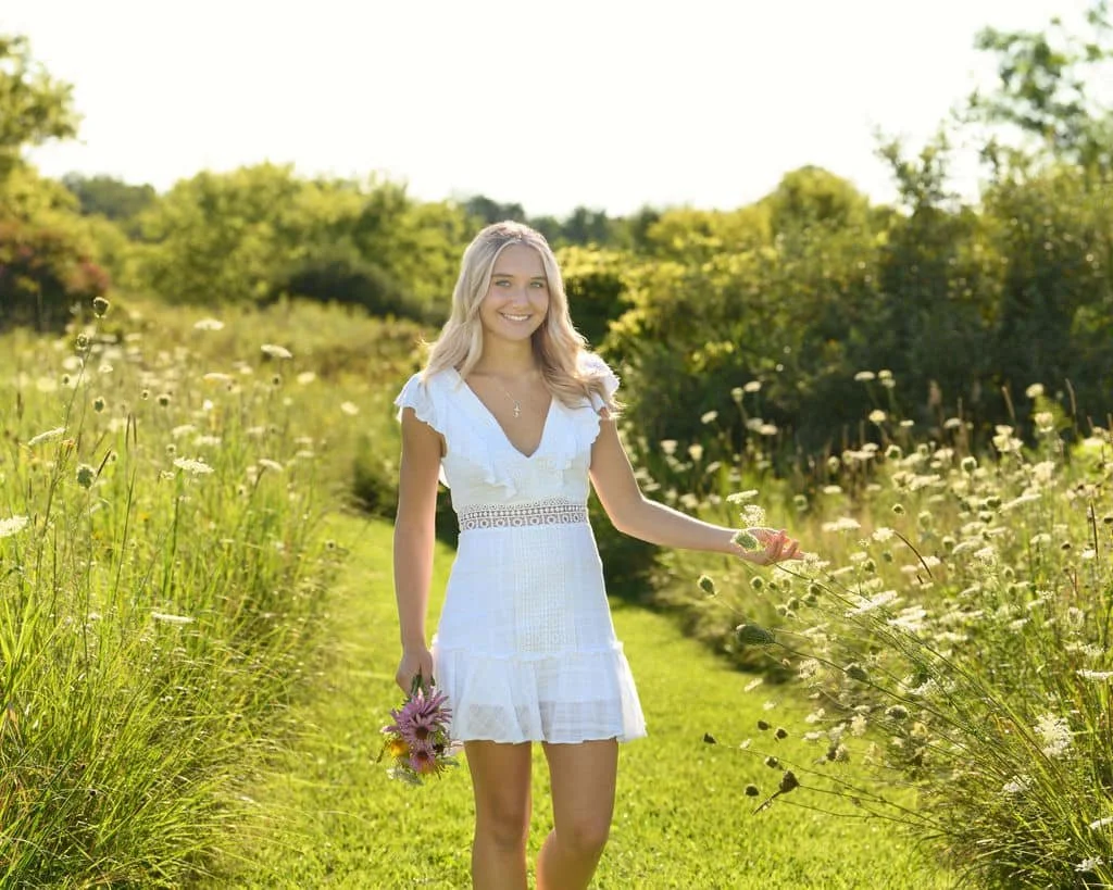 19yr old Blonde looking to turn guys on image 8