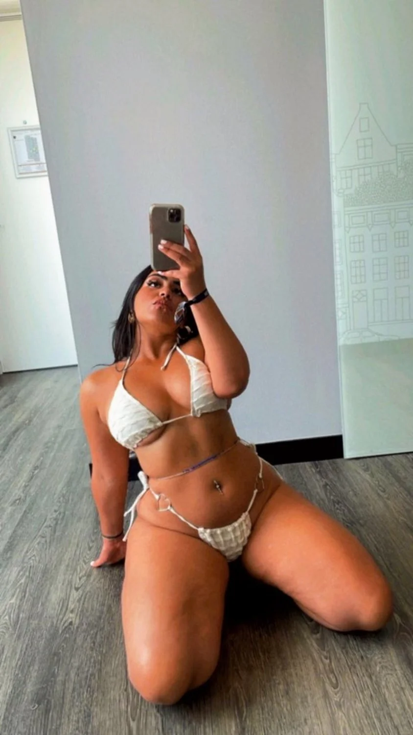South African - Ashleigh Nudes image 5