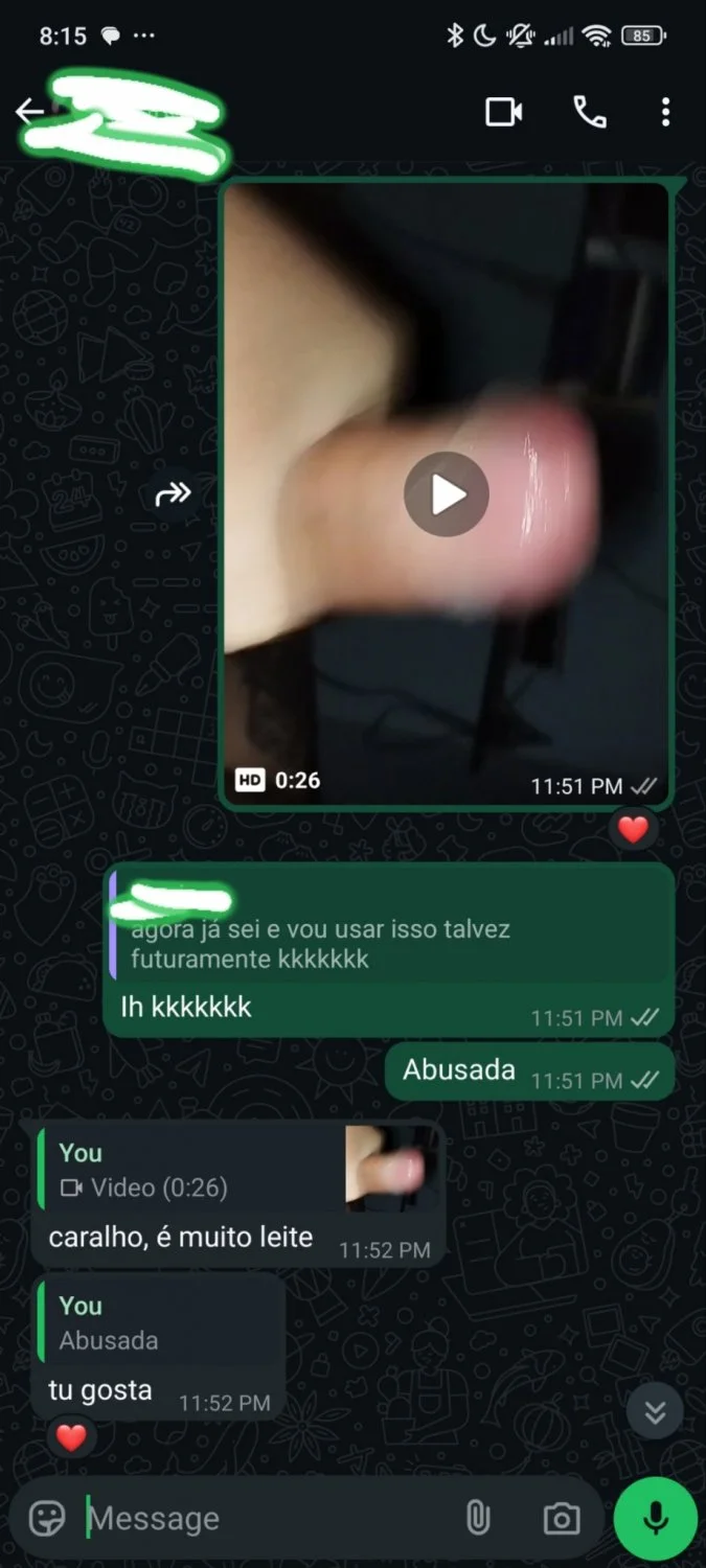 quando eu num quero tocar uma chamo logo minha gordinha de estimação kkk main image