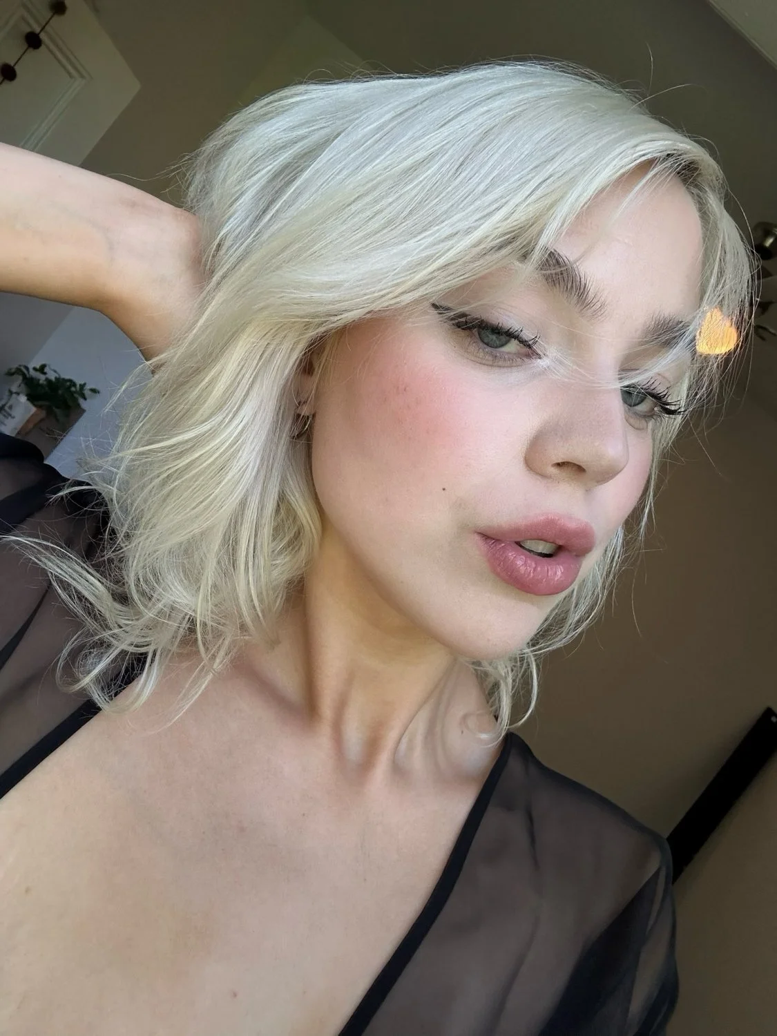 Cheating Big Tit OF Snow Bunny C0ke Slut image 5