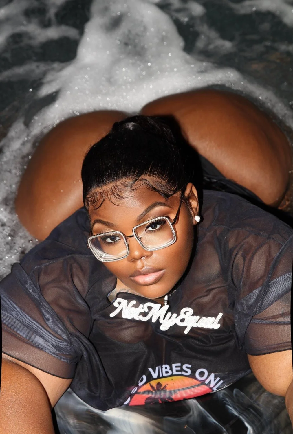 Busty B1g ebonY bBw bo0tY wiT g00d Thr0aT !! image 10
