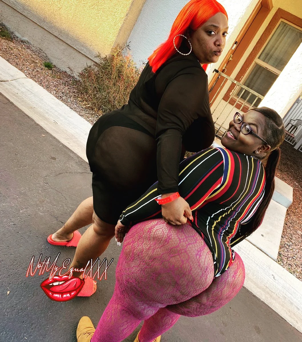Busty B1g ebonY bBw bo0tY wiT g00d Thr0aT !! image 8
