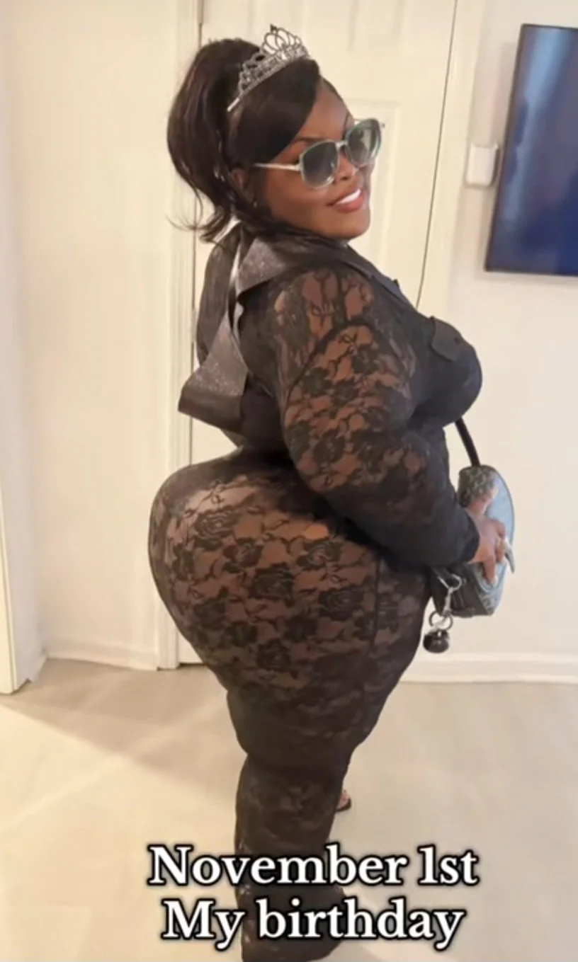 Busty B1g ebonY bBw bo0tY wiT g00d Thr0aT !! image 9