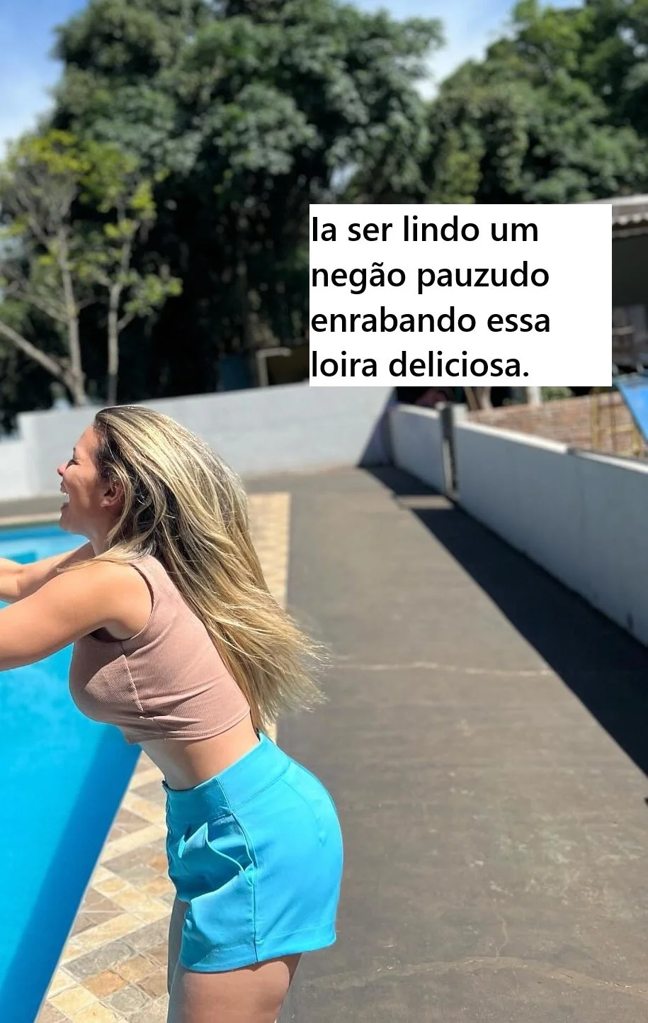 Será que ela aguentaria no cu? image 1