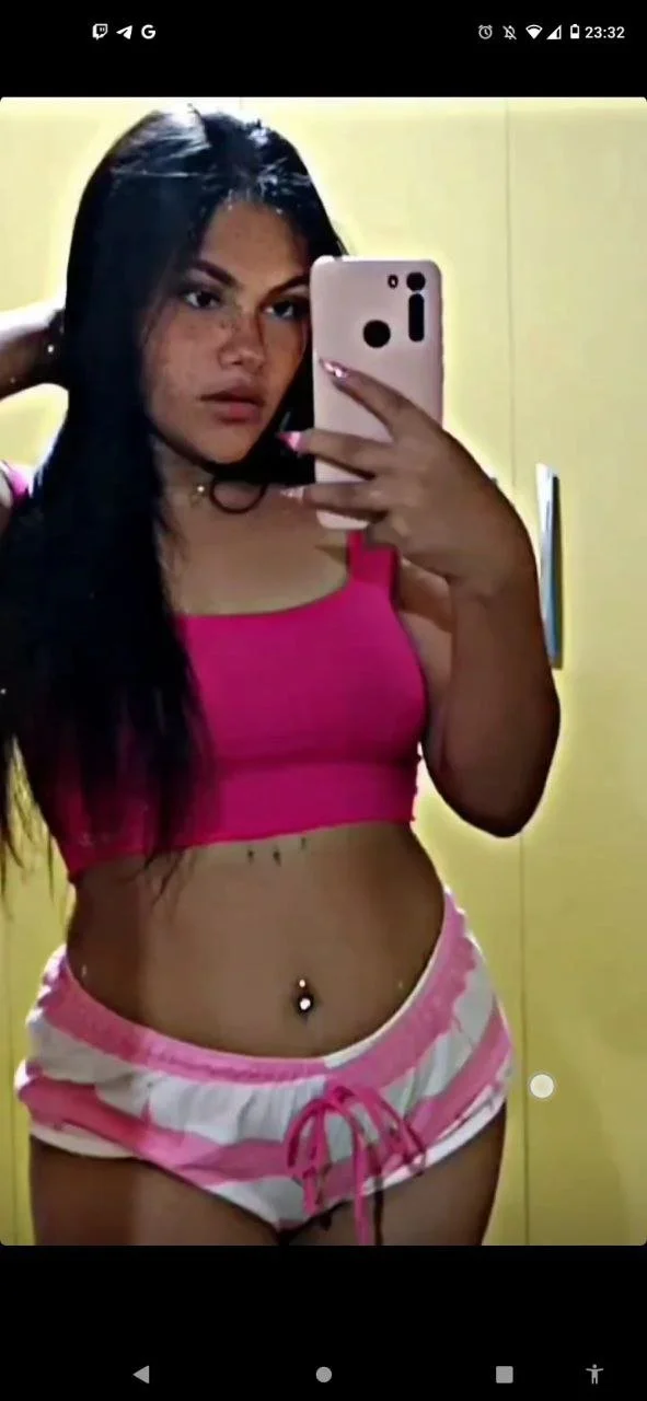 Morena gostosa caiu na Net image 4
