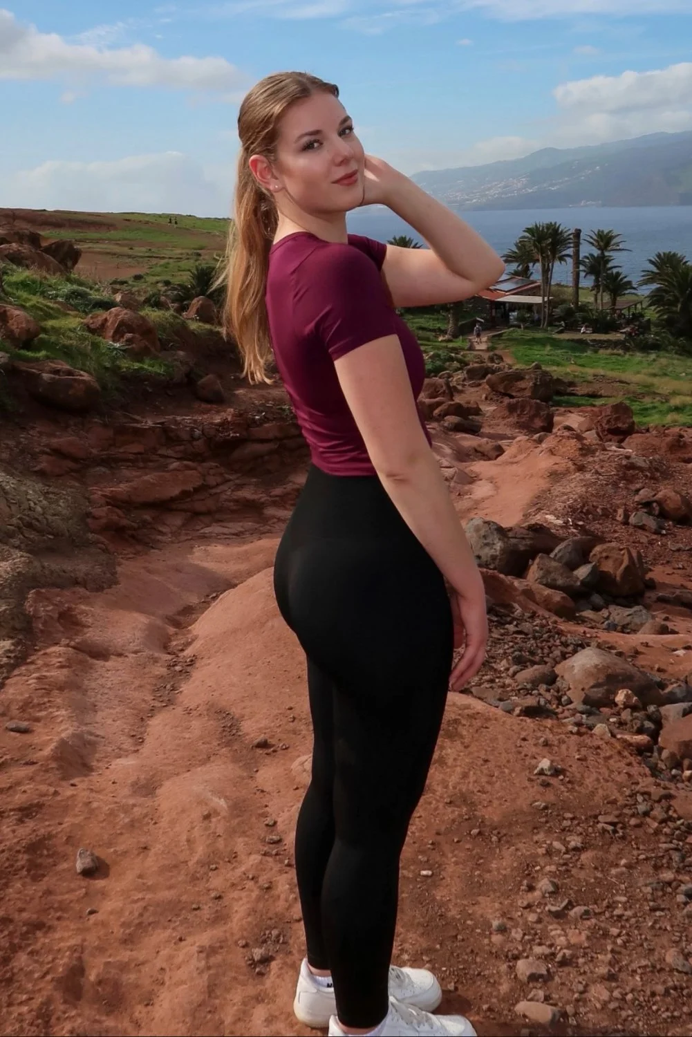 Hannah 19 NRW image 4
