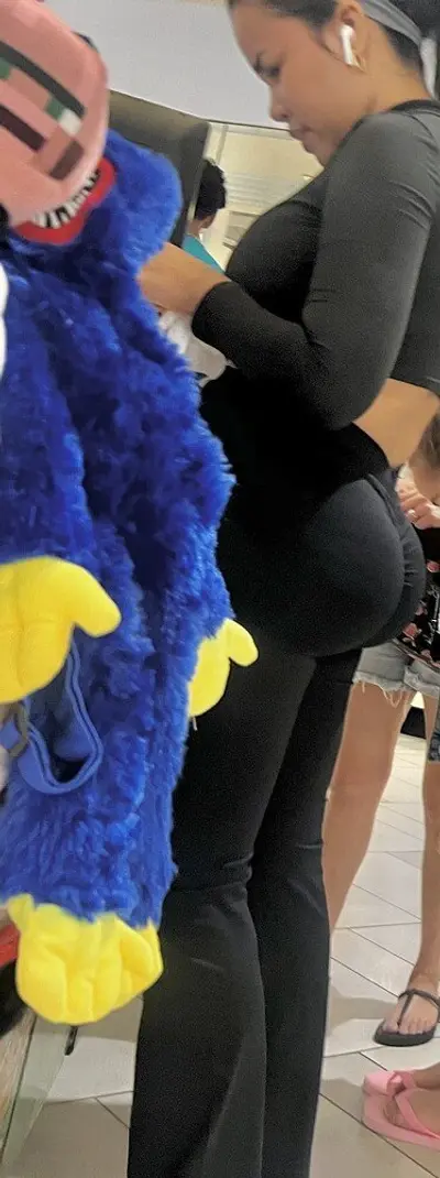 Slim Thick Dominican In Line cover image