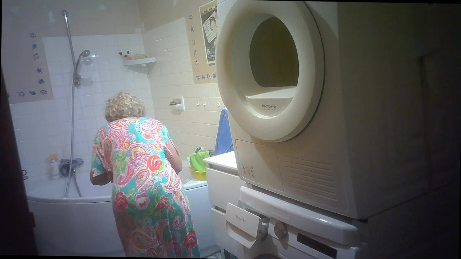 Cheating granny Solange's ass is a feast (2) image 2