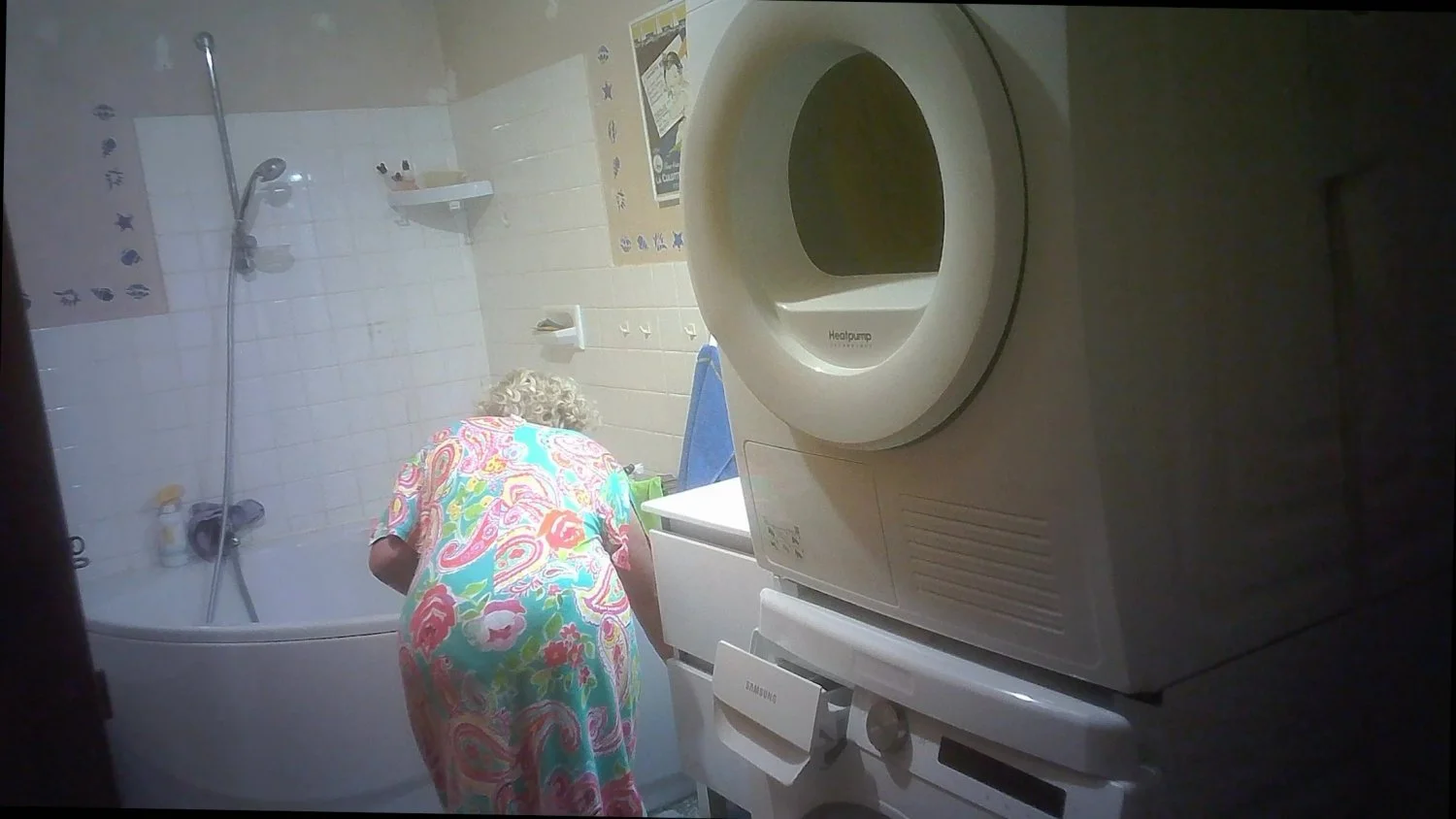 Cheating granny Solange's ass is a feast (2) image 3