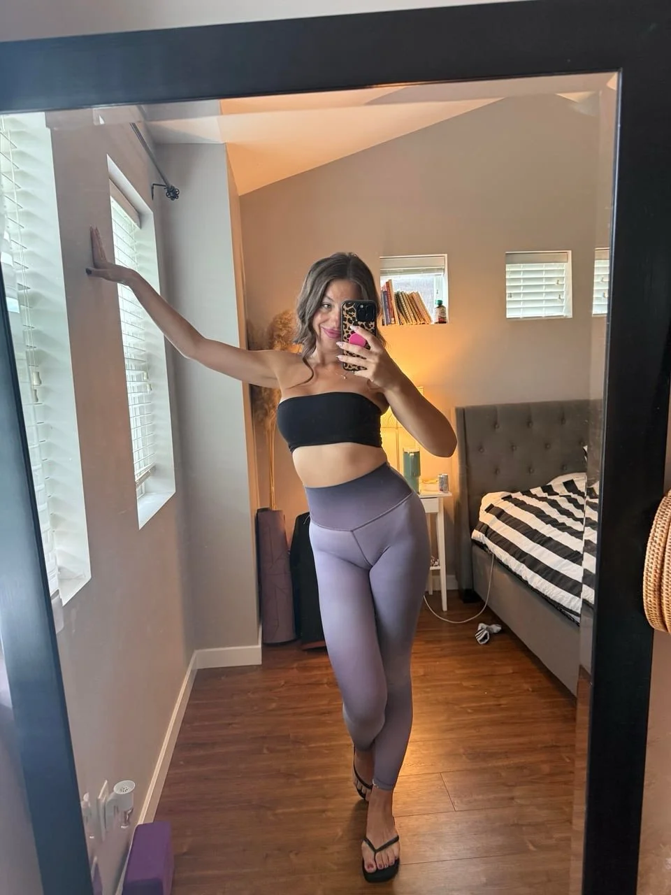 Coworker tease image 4