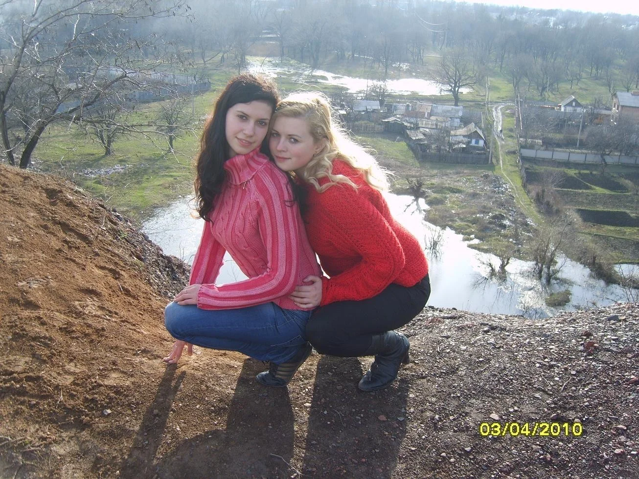 Bisex Russian swingers image 17