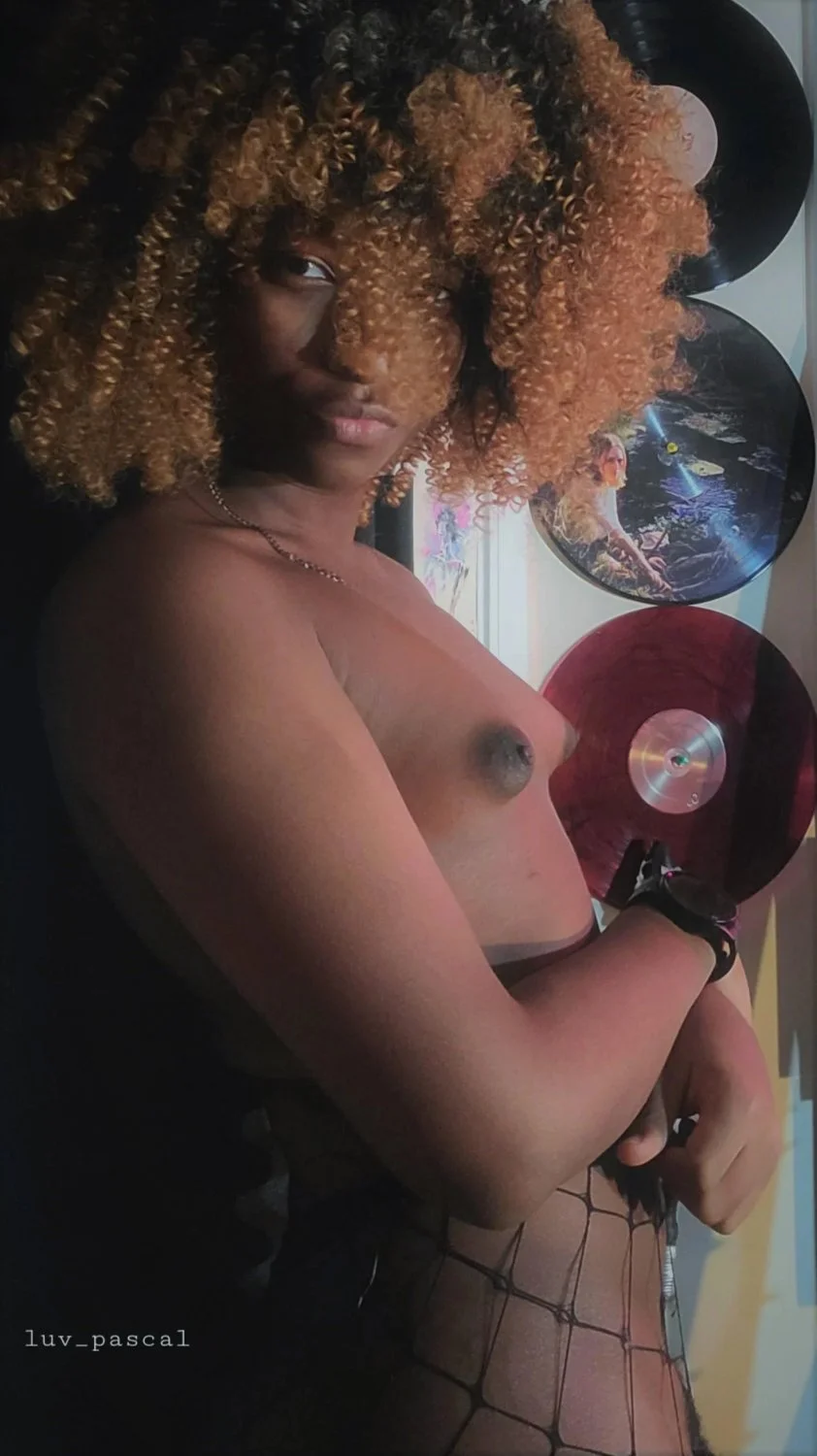 Cute Ebony Tgirl from Reddit 😇🙏 image 11
