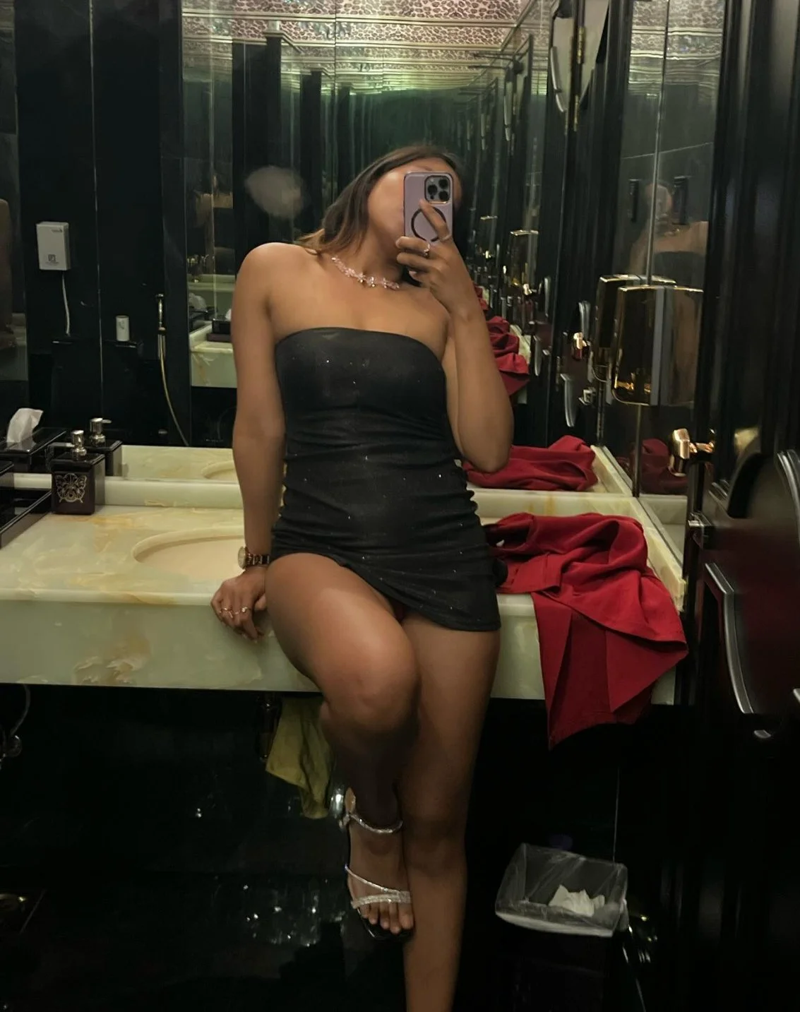 Kenisha D'Souza - the slut who wants to be shown off image 4