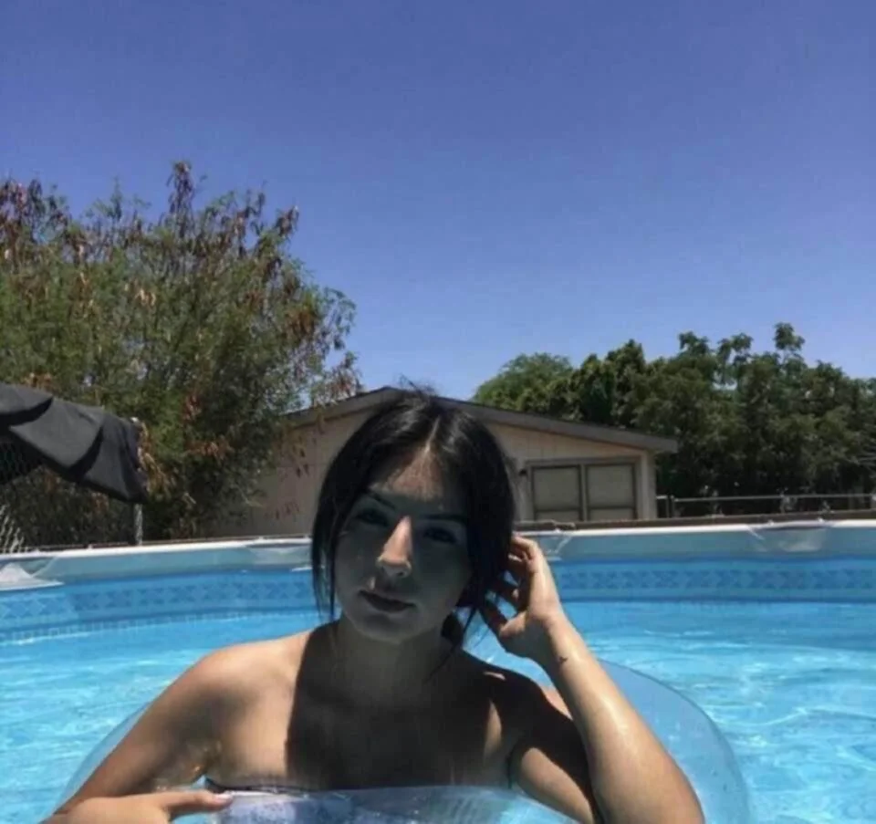 Natalie image 21