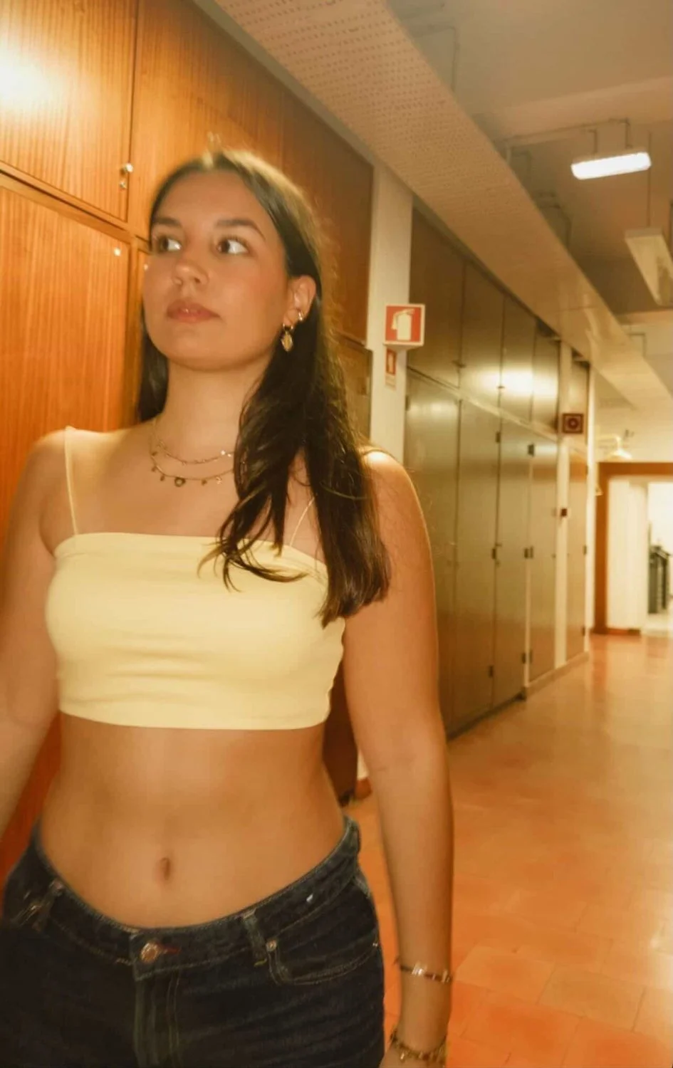 Morena rabuda novinha Tuga de 2005 image 37