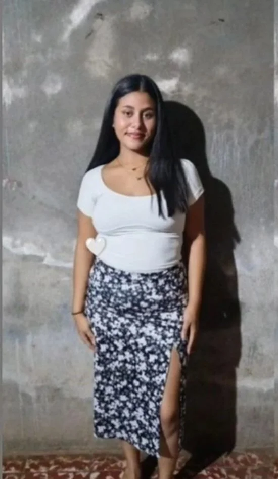 Cristiana Nicaraguense muy caliente image 3