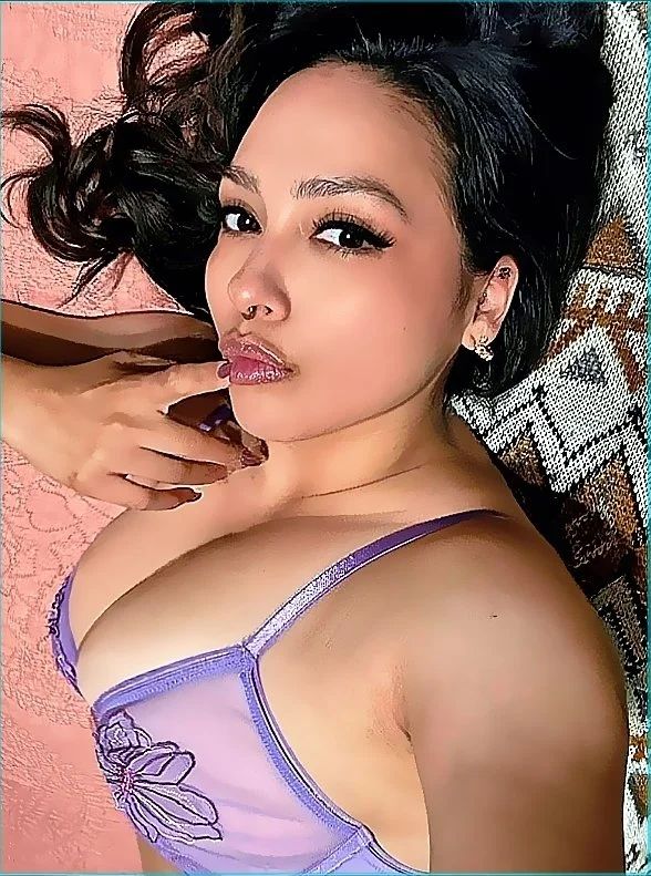 Latina Wife Blowjob Shared main image