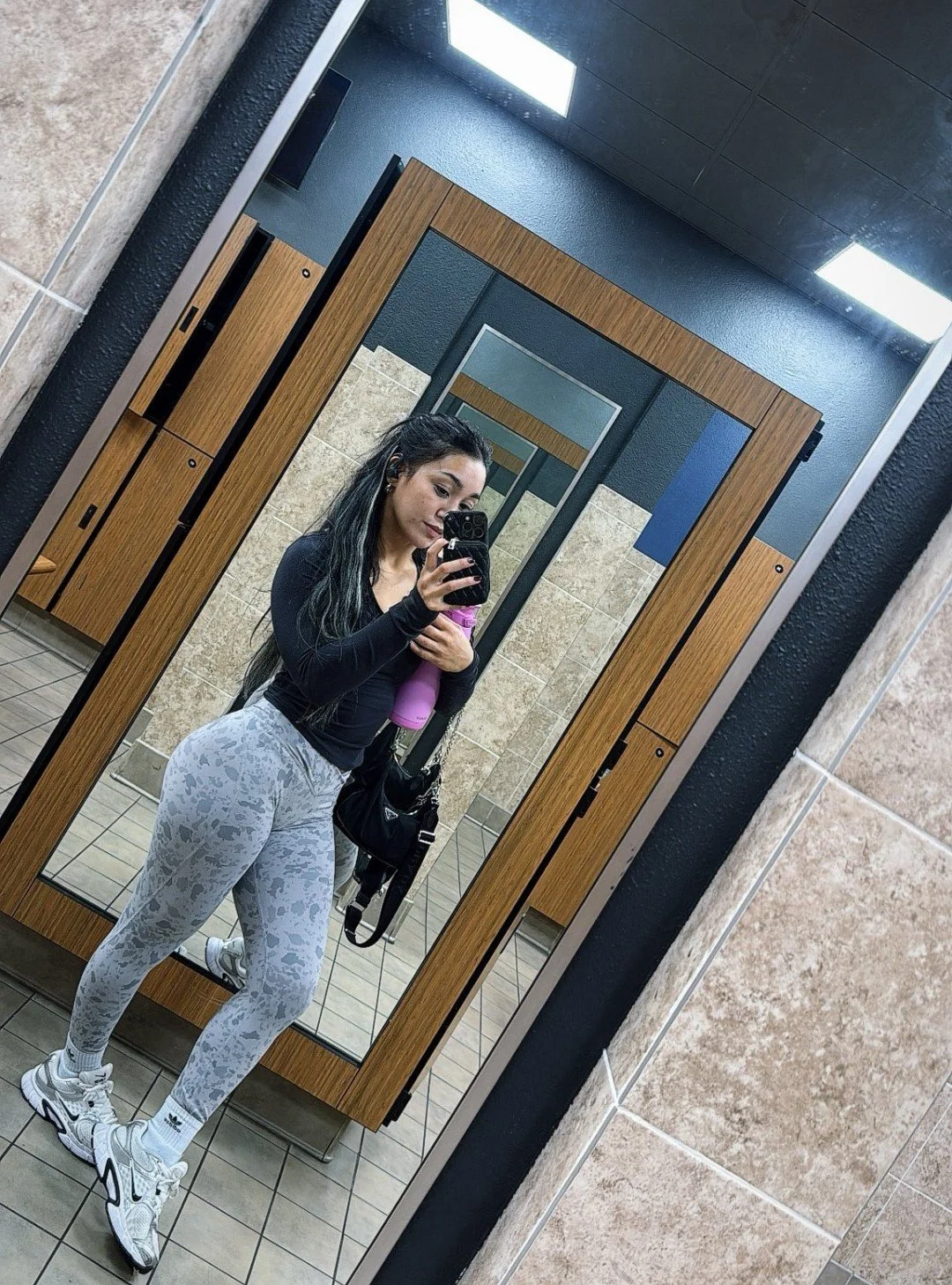 Roxanne 'The Prodigy' Perez image 15
