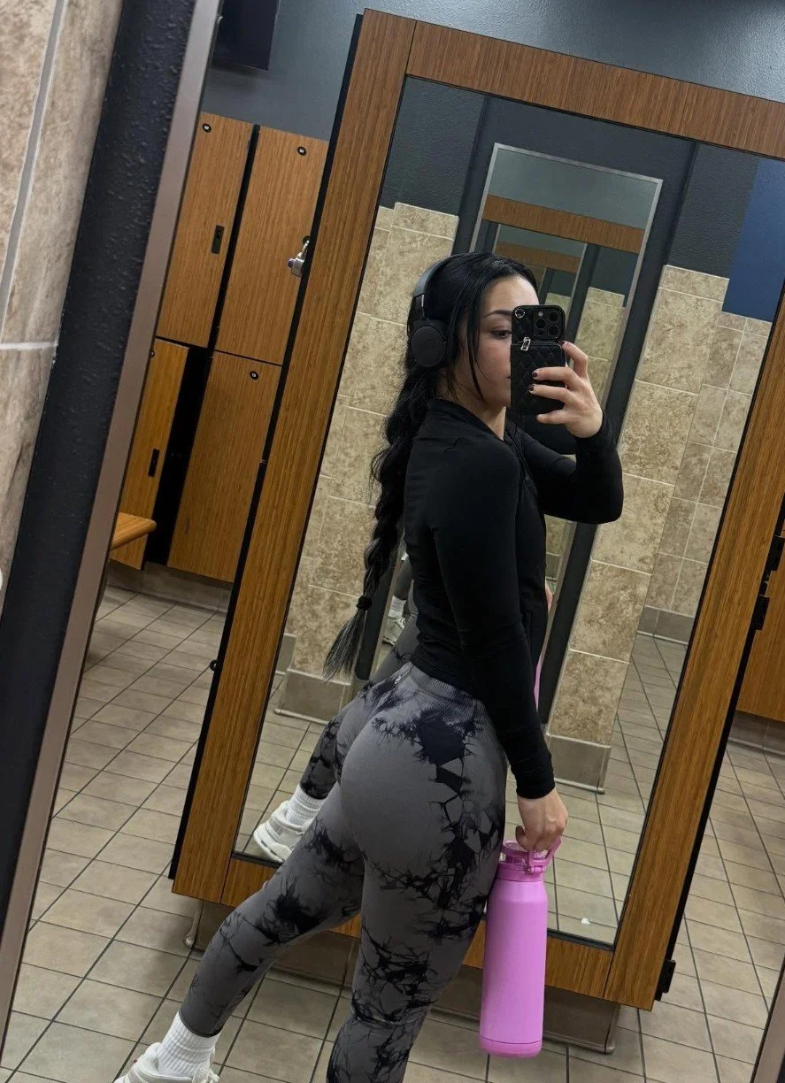 Roxanne 'The Prodigy' Perez image 17