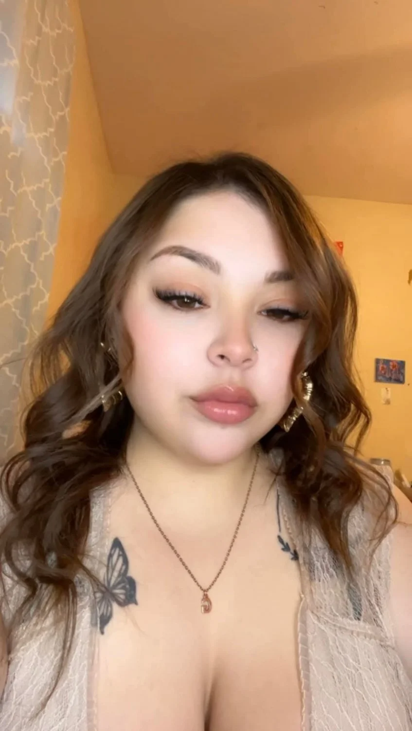 Corpus BBW Latina Giselle image 16