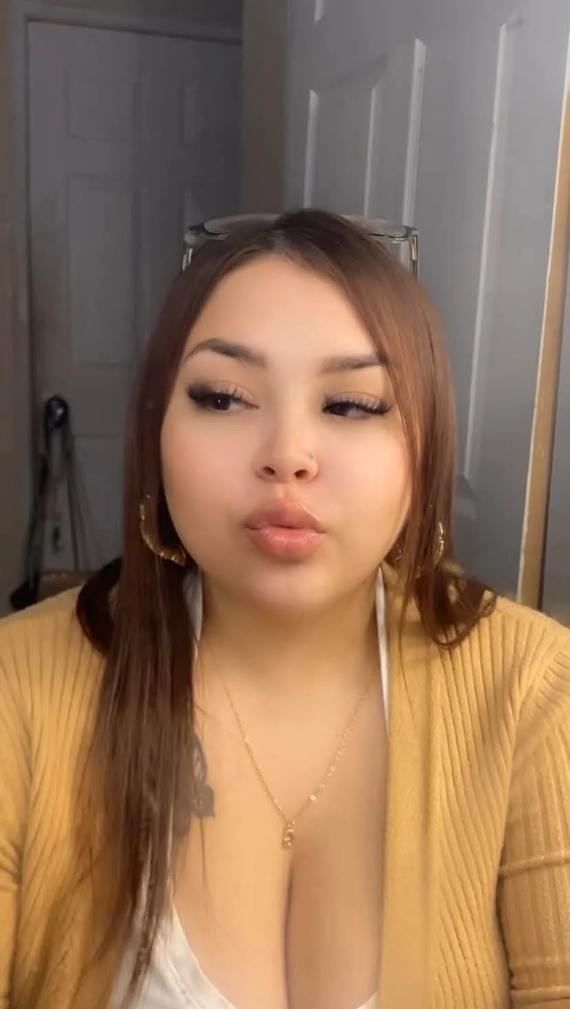 Corpus BBW Latina Giselle image 35