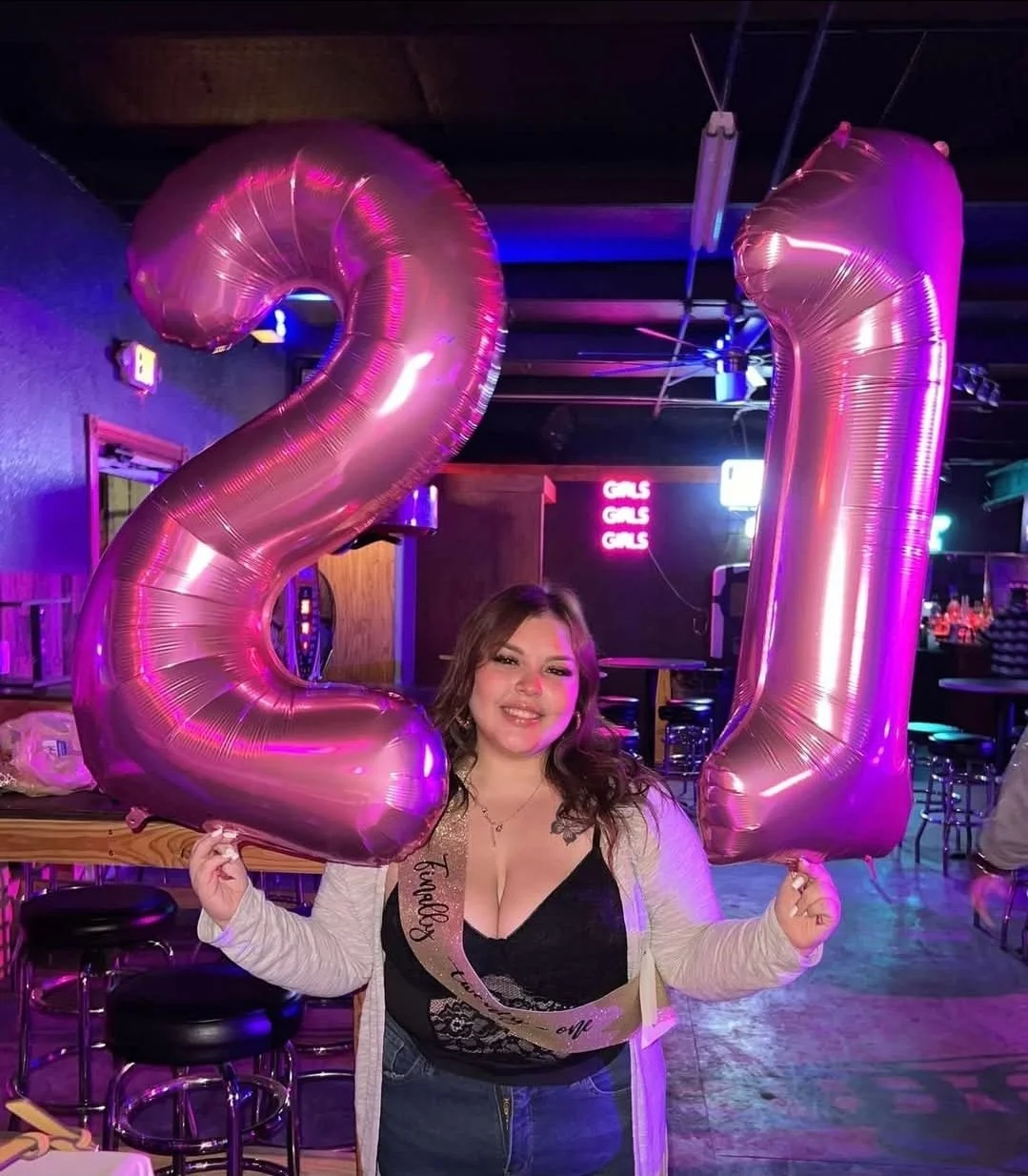 Corpus BBW Latina Giselle image 7