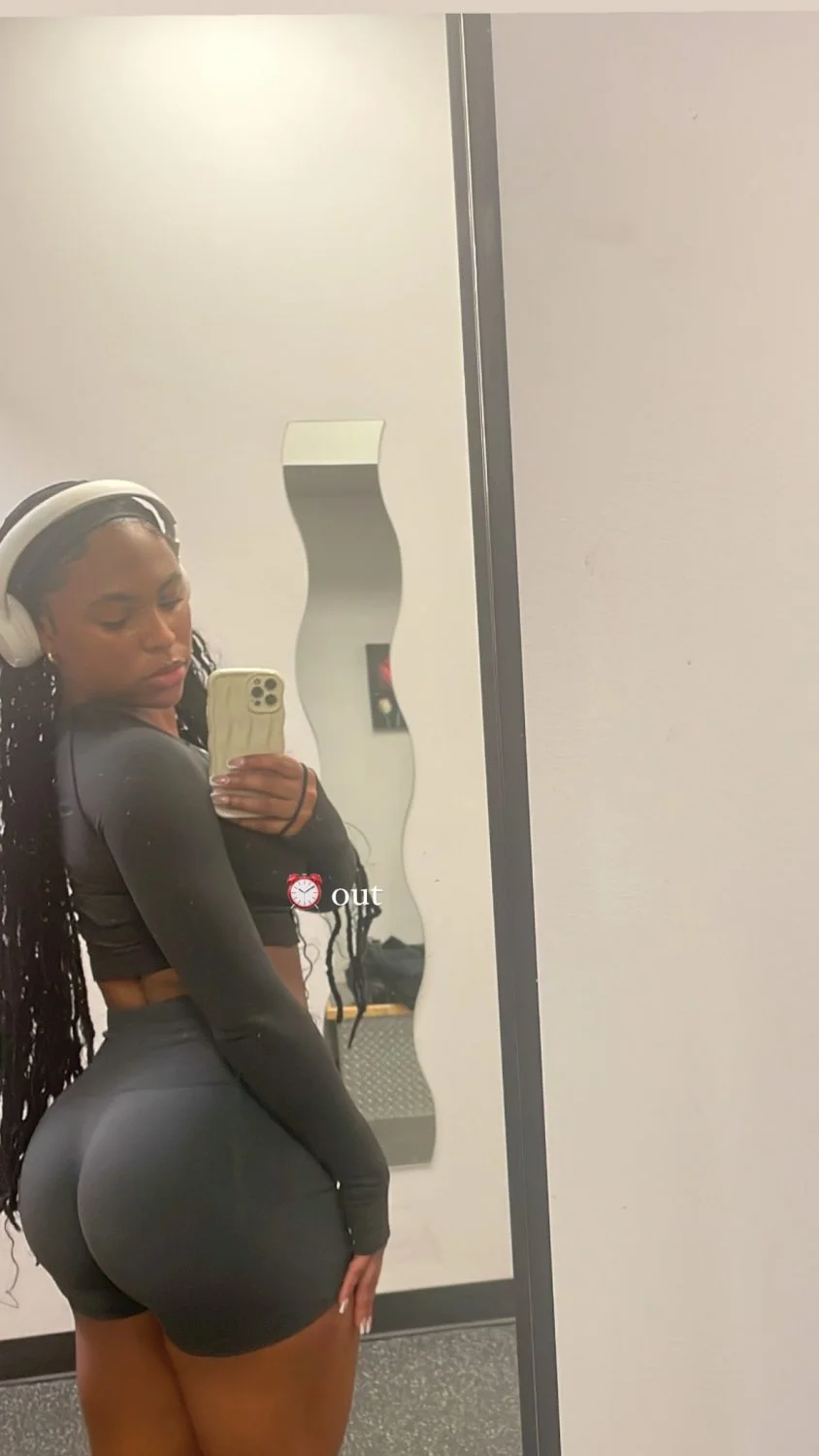 449 IG🍑 image 3
